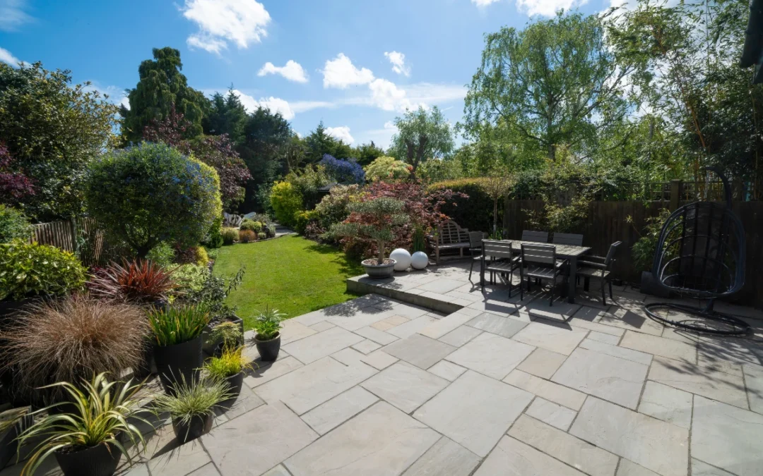 The Benefits of Hiring Oxford Landscapers With Comprehensive Maintenance and Gardening Services