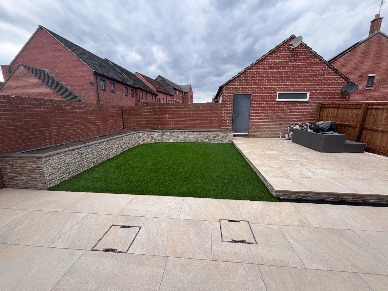 Garden clearance installation of cotswold paving landscaping patio design 3